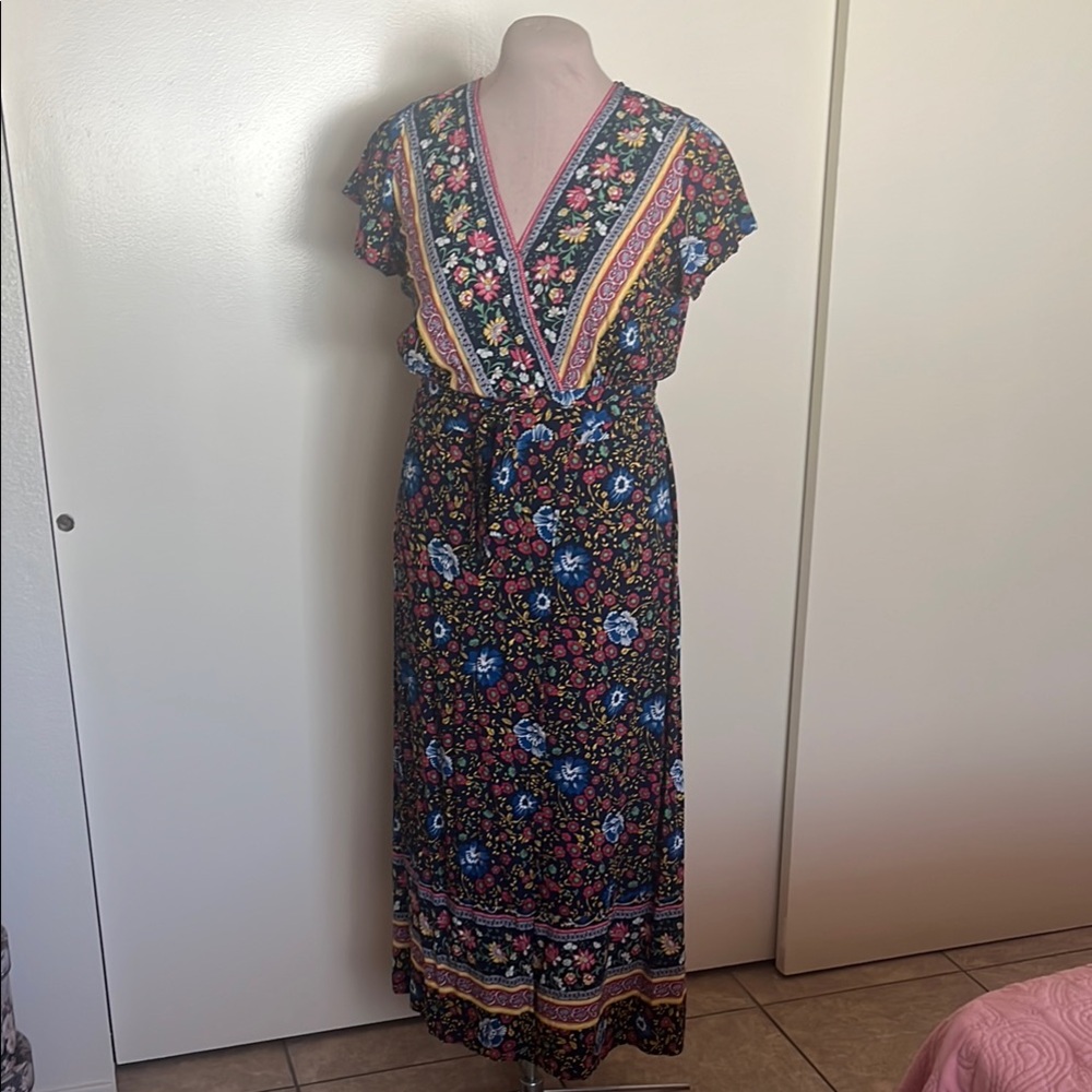 Floral V-Neck Maxi Wrap Dress